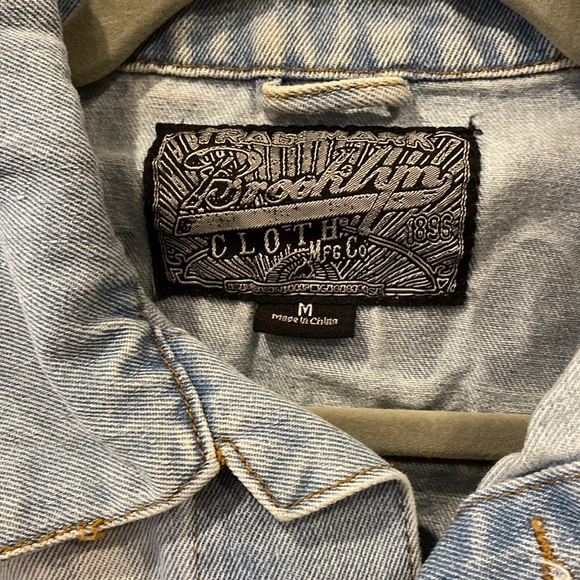 Brooklyn Cloth Peace Love Pride Rainbow Checkered Blue Graphic Jean Jacket M - Picture 6 of 8